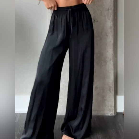 Elegant Black Wide-Leg Pants NWT - Picture 1 of 11